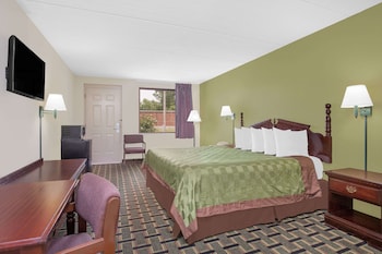 Standard Room, 1 King Bed