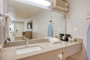 Standard Room, 2 Queen Beds