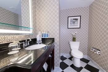 Executive Room, 1 King Bed