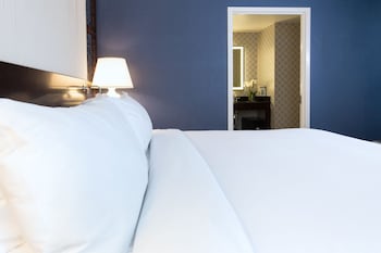 Diplomat Suite