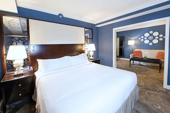 Diplomat Suite
