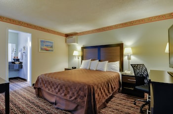 Standard Room, 1 King Bed