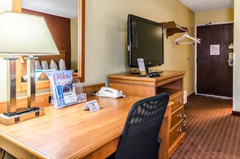 Standard Room, 2 Queen Beds, Non Smoking