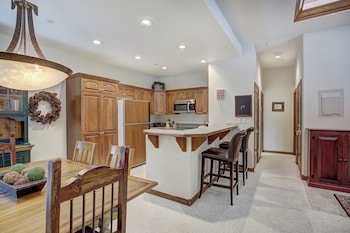 Condo, 1 Bedroom