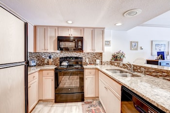 Condo, 1 Bedroom