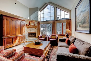 Condo, 4 Bedrooms