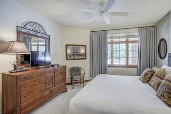 Condo, 1 Bedroom