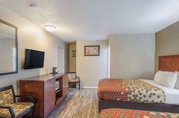 Standard Room, 2 Queen Beds, Non Smoking