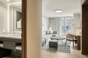 Suite, 1 Bedroom, Terrace