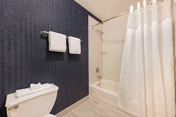 Room, 2 Queen Beds