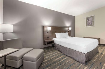 Standard Room, 1 Queen Bed, Non Smoking