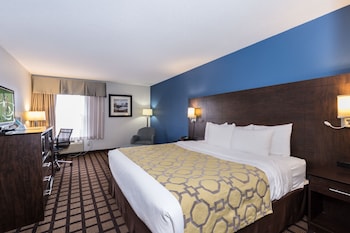 Standard Room, 1 King Bed