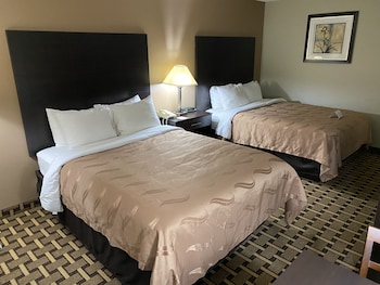Standard Room, 2 Queen Beds, Non Smoking