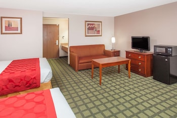 Deluxe Room, 2 Queen Beds, Non Smoking