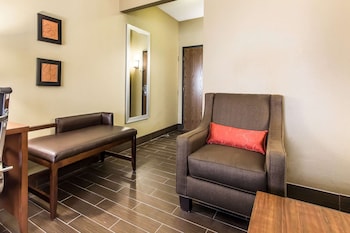 Suite, 1 King Bed, Non Smoking
