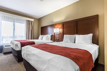 Suite, 2 Queen Beds, Non Smoking