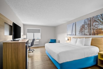 Standard Room, 1 King Bed