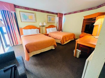 2 Queen Beds Non-Smoking