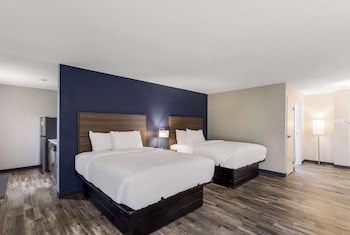 Suite, 2 Queen Beds, Non Smoking (Efficiency)