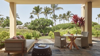Deluxe Suite, 1 Bedroom, Garden View, Ground Floor (Ohana Family Suite)