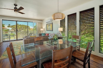 Condo, 2 Bedrooms, Garden View (Unit 220, 2 Bath)