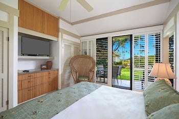 Room, 2 Bedrooms, Partial Ocean View (Unit 66, 2 Bath)