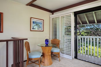 Condo, 2 Bedrooms, Partial Ocean View