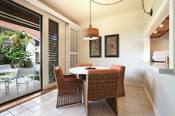 Royal Condo, 1 Bedroom, Garden View (Unit 232, 1 Bath)