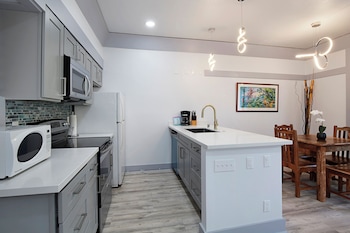 Room, 1 Bedroom, Garden View (Unit 0403 ,1Bath)