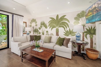 Royal Room, 1 Bedroom, Garden View (Unit 0150 ,1Bath)