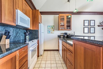 Room, 1 Bedroom, Oceanfront (Unit 192, 1 Bath)