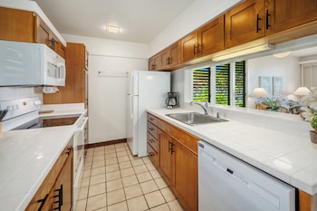 Condo, 2 Bedrooms, Ocean View
