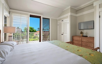 2 Bedrooms, Partial Ocean View (Unit 116, 2 Bath)