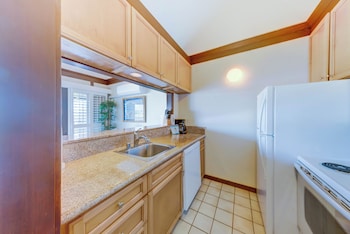 Condo, 1 Bedroom, Partial Ocean View