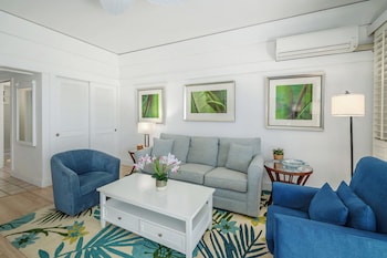 Royal Condo, 1 Bedroom Garden View (Unit 307, 1 Bath)