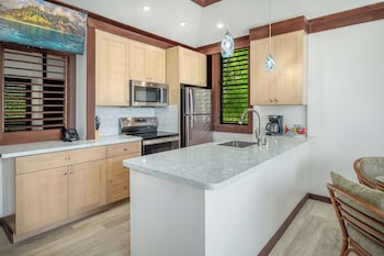 Royal Room, 1 Bedroom, Garden View (Unit 0084, 1 Bath)