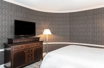 Room, 1 King Bed (Maryland Inn)