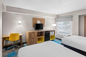 Double Room, 2 Double Beds, Accessible