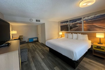 Room, 1 Queen Bed, Accessible, Non Smoking (Mobility)