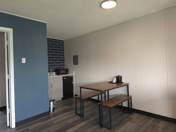 Suite, 1 Bedroom, Non Smoking (2 Queen Beds, Edison Suite)