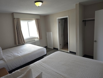 Suite, 1 Bedroom, Non Smoking (2 Queen Beds, Edison Suite)