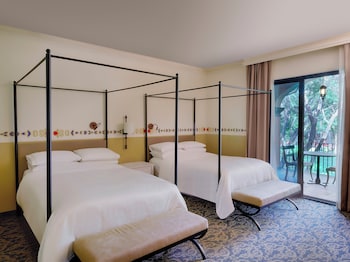 Deluxe Room, 2 Double Beds
