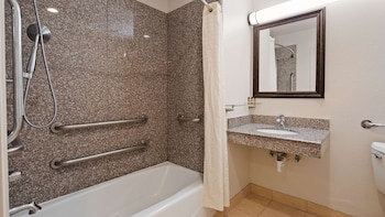 Standard Room, 2 Queen Beds, Non Smoking, Refrigerator & Microwave (1st Floor;Pet Friendly)