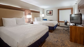 Standard Room, 2 Queen Beds, Non Smoking