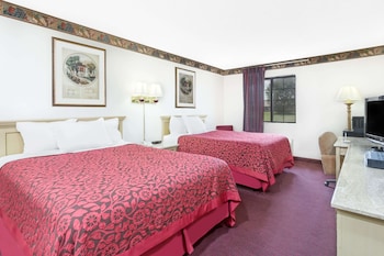 Standard Room, 2 Queen Beds
