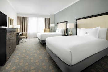 Deluxe Room, 2 Double Beds