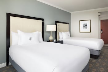 Premier Room, 2 Double Beds (Double-Double)