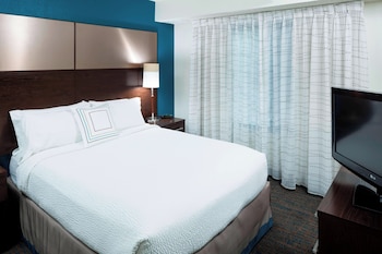 Suite, 1 Bedroom (Mobility/Hearing Accessible, Tub)