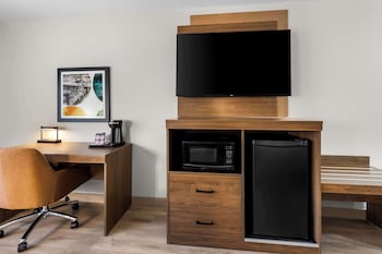 Standard Room, 2 Queen Beds, Non Smoking, Refrigerator & Microwave