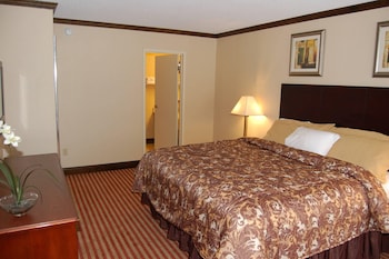 Suite, 1 King Bed, Non Smoking, Jetted Tub